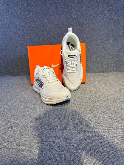 Nike vomero Plus