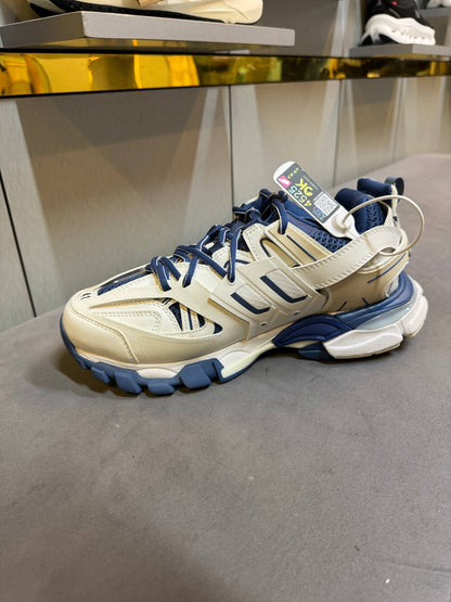 Balenciaga Track