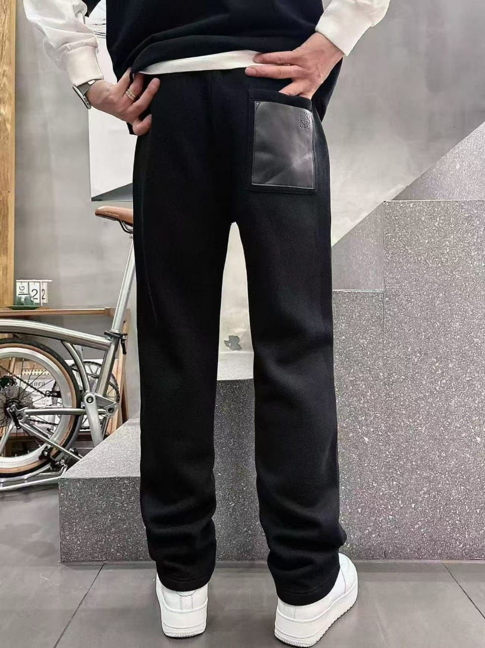 Loewe Sweat Pants