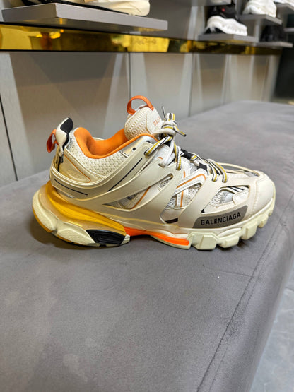 Balenciaga Track