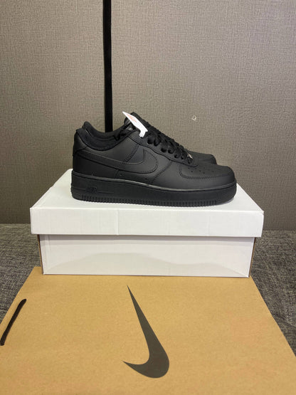 Nike Air Force