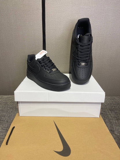 Nike Air Force