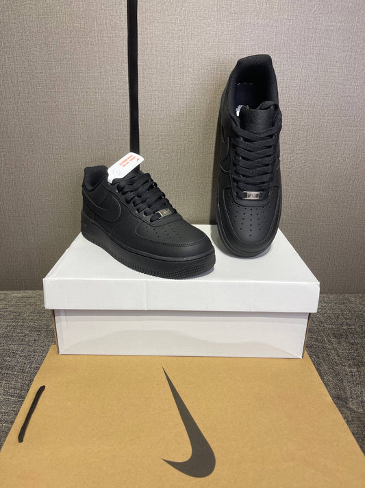 Nike Air Force