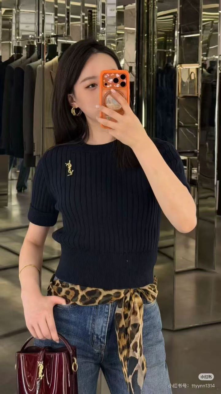 Ysl T-shirt