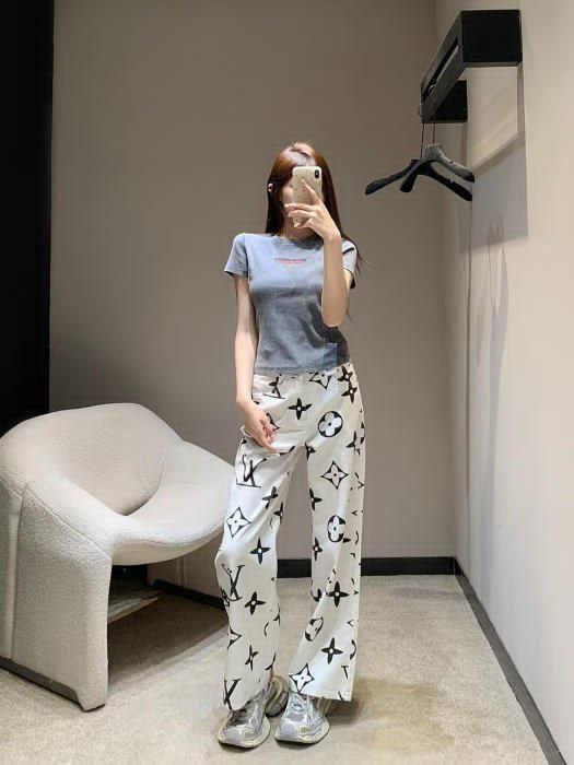 Louis Vuitton Jeans Pants