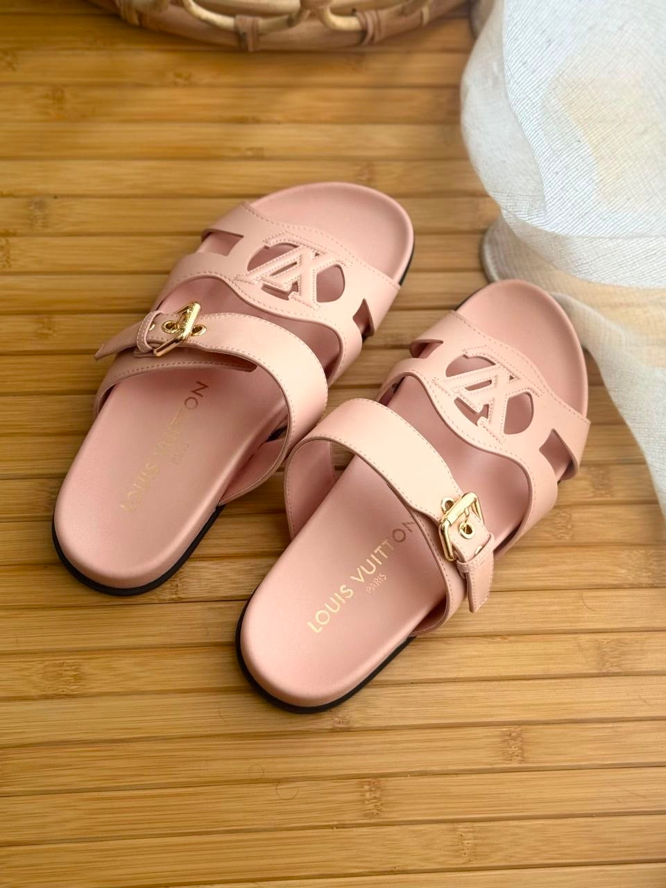 Louis Vuitton Slippers
