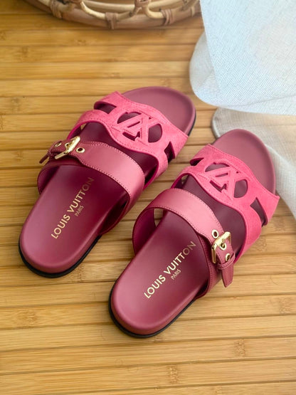 Louis Vuitton Slippers