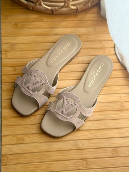 Louis Vuitton Slippers