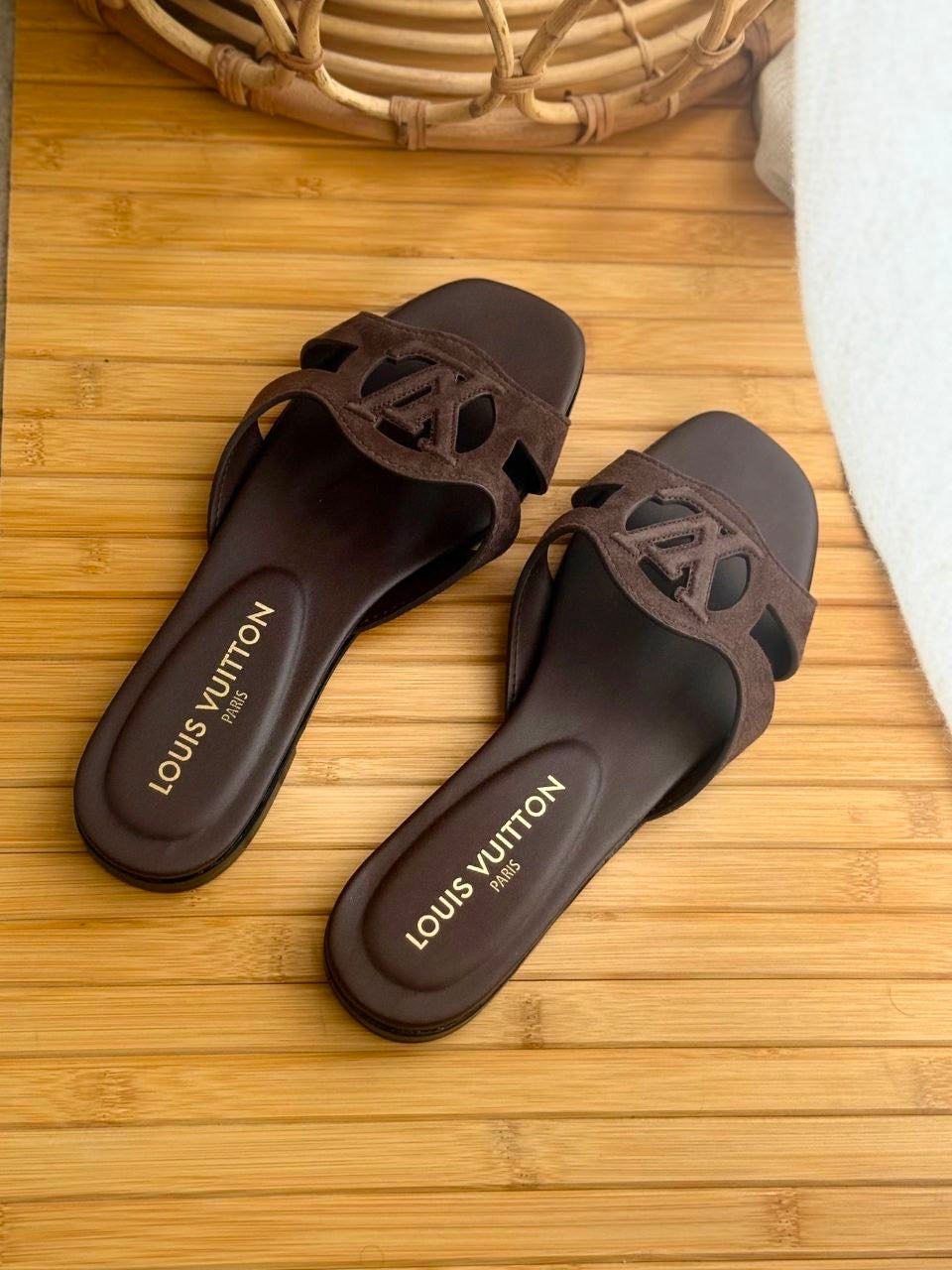 Louis Vuitton Slippers