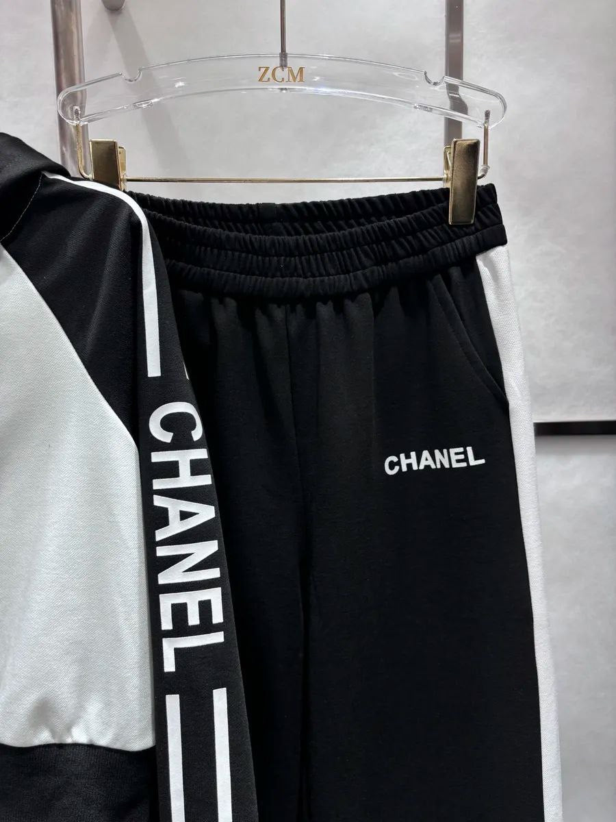 Chanel Set