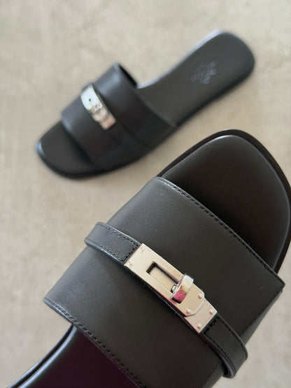Hermes Slippers