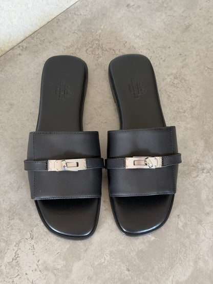 Hermes Slippers