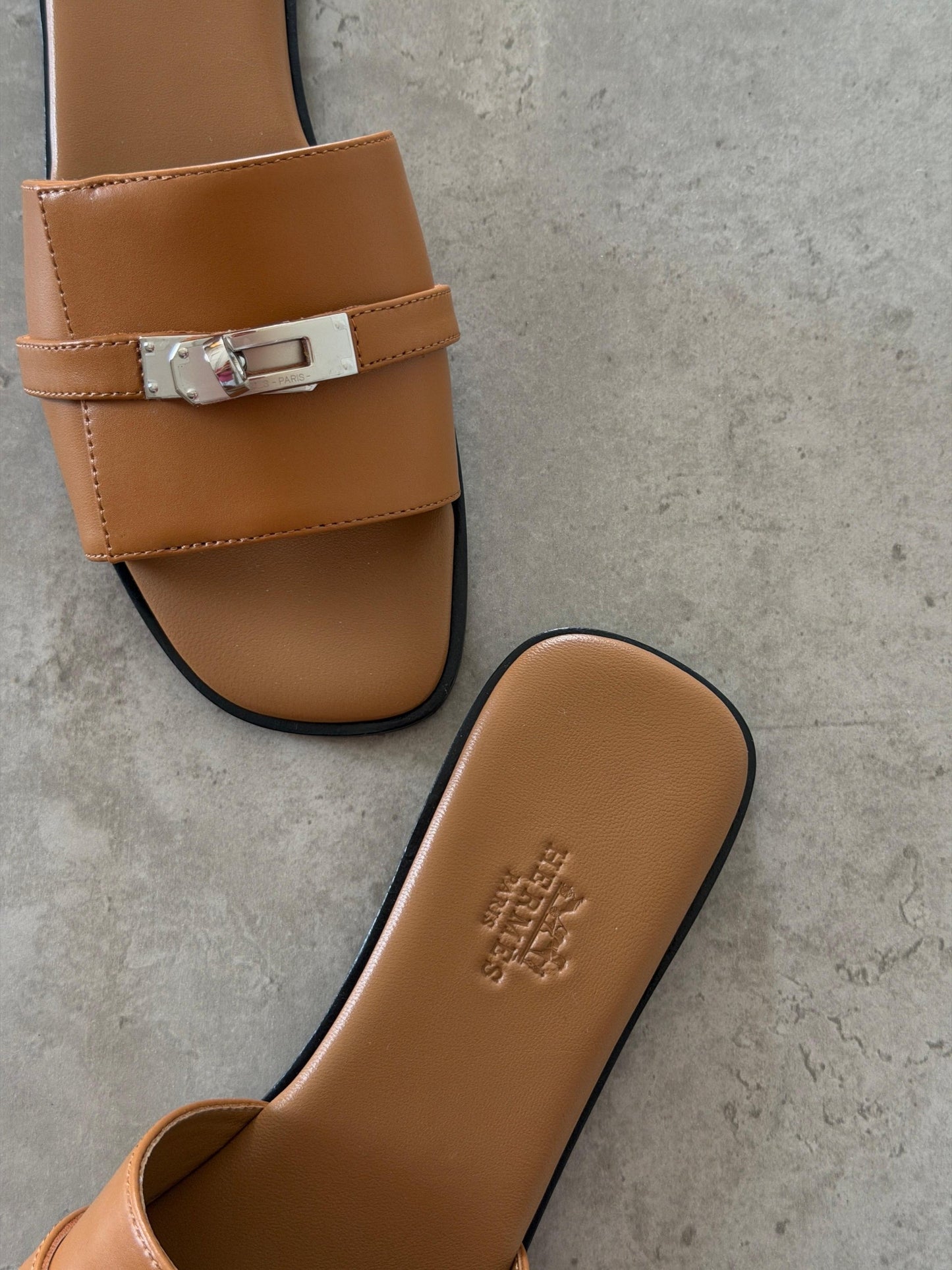 Hermes Slippers
