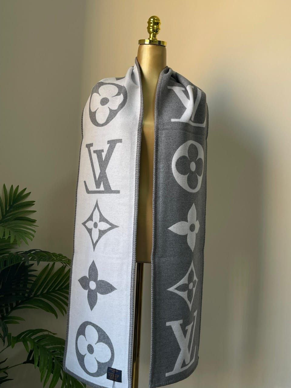 Louis Vuitton Scarf