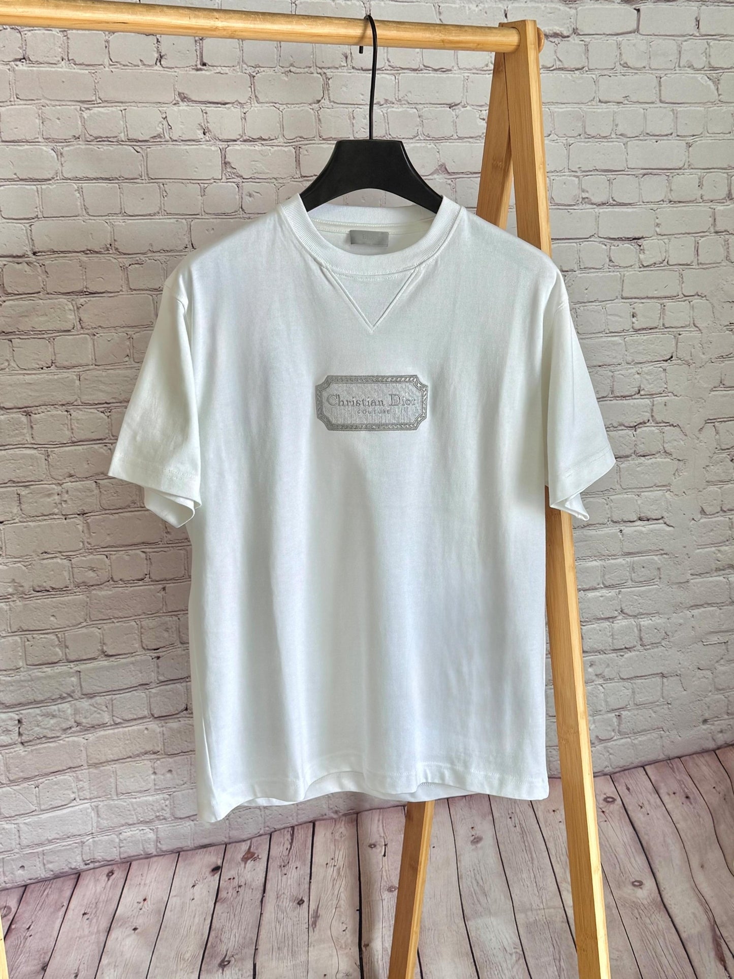 Dior T-shirt