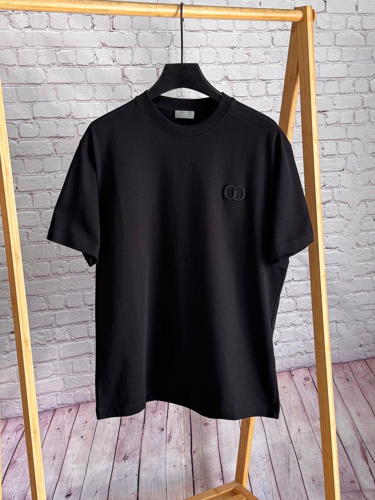 Dior T-shirt