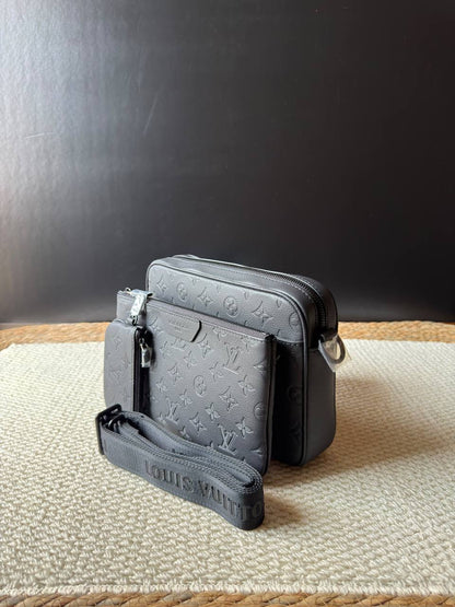 Louis Vuitton Messenger Bag (VIP Quality)