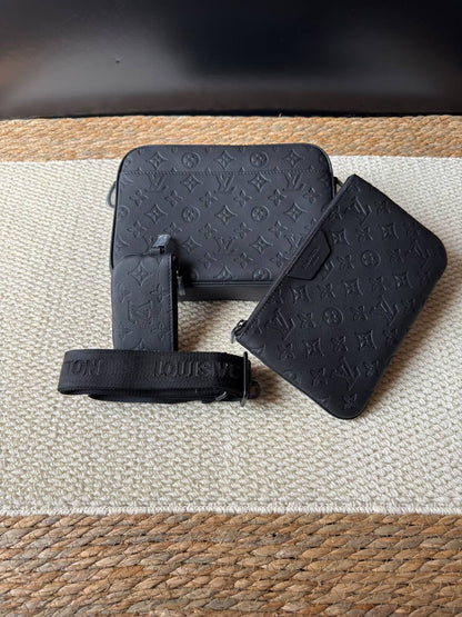 Louis Vuitton Messenger Bag (VIP Quality)