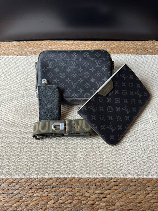 Louis Vuitton Messenger Bag (VIP Quality)