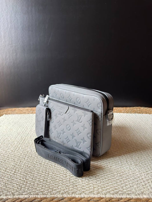 Louis Vuitton Messenger Bag (VIP Quality)