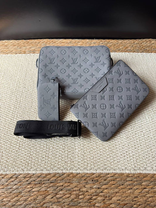 Louis Vuitton Messenger Bag (VIP Quality)