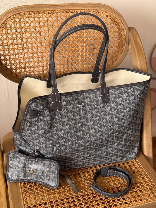 Fendi Tote Bag
