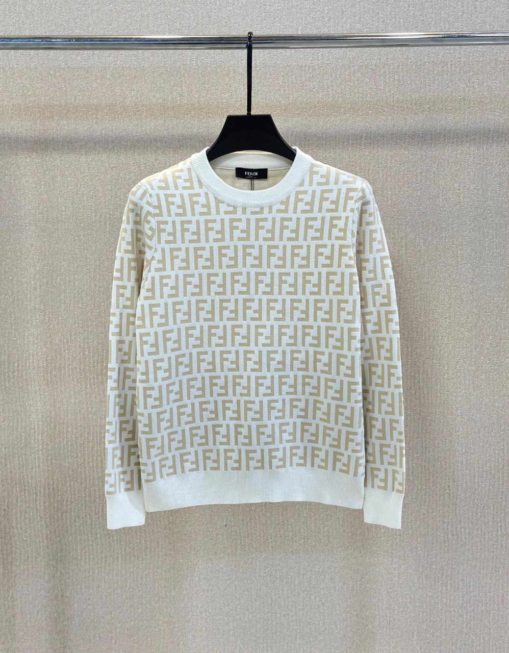 Fendi Sweater
