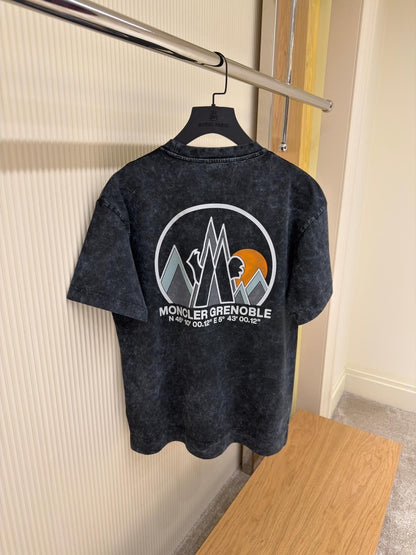 Moncler T-shirt