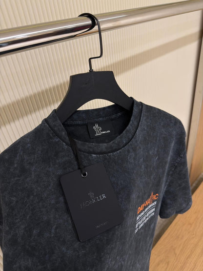 Moncler T-shirt