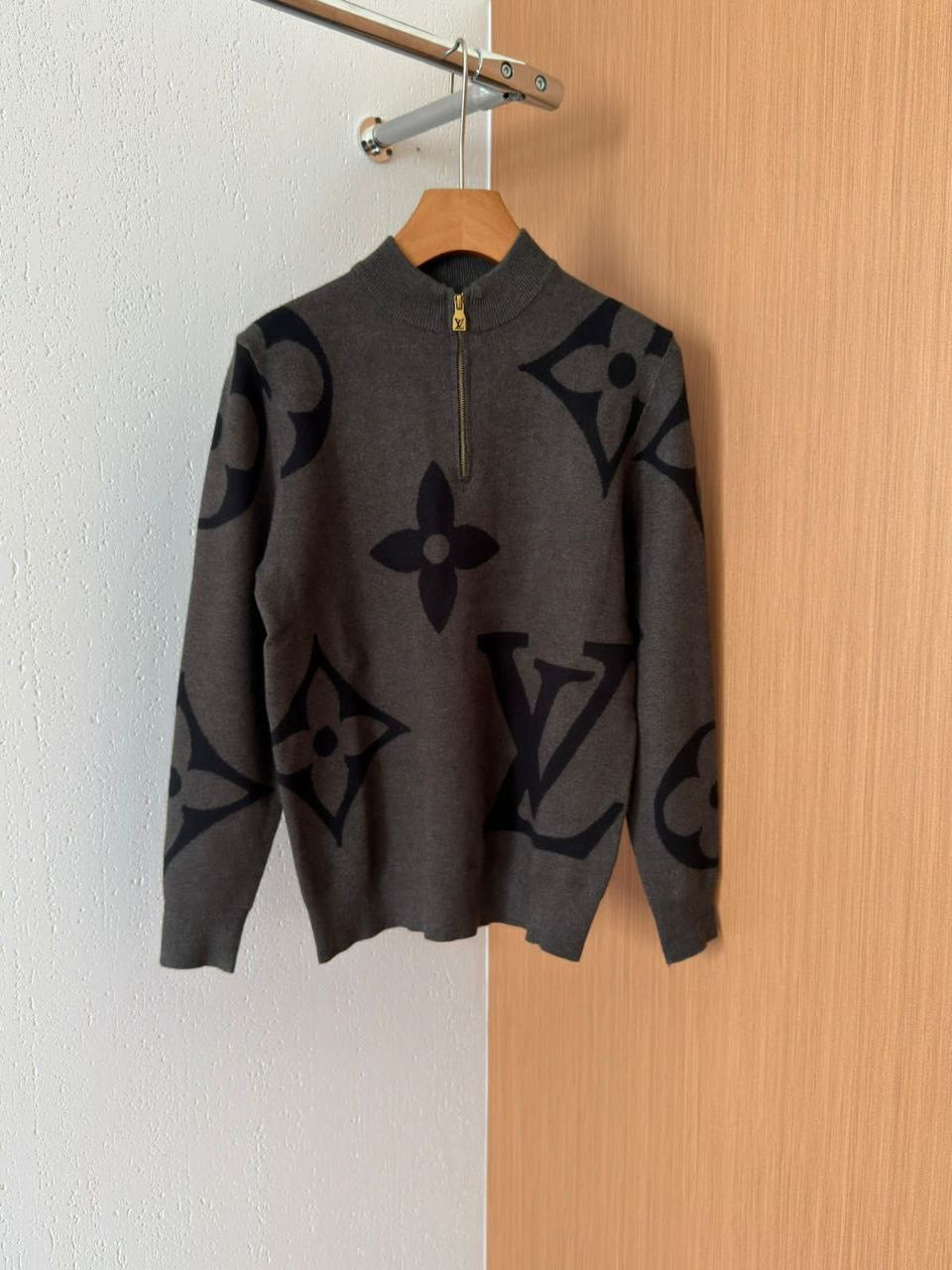 Louis Vuitton Sweater