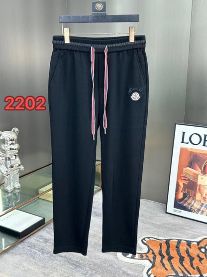 Moncler sweat pants