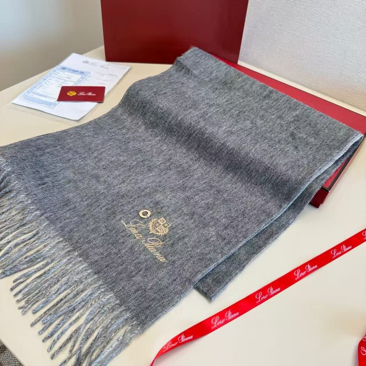 Loro piana Scarf