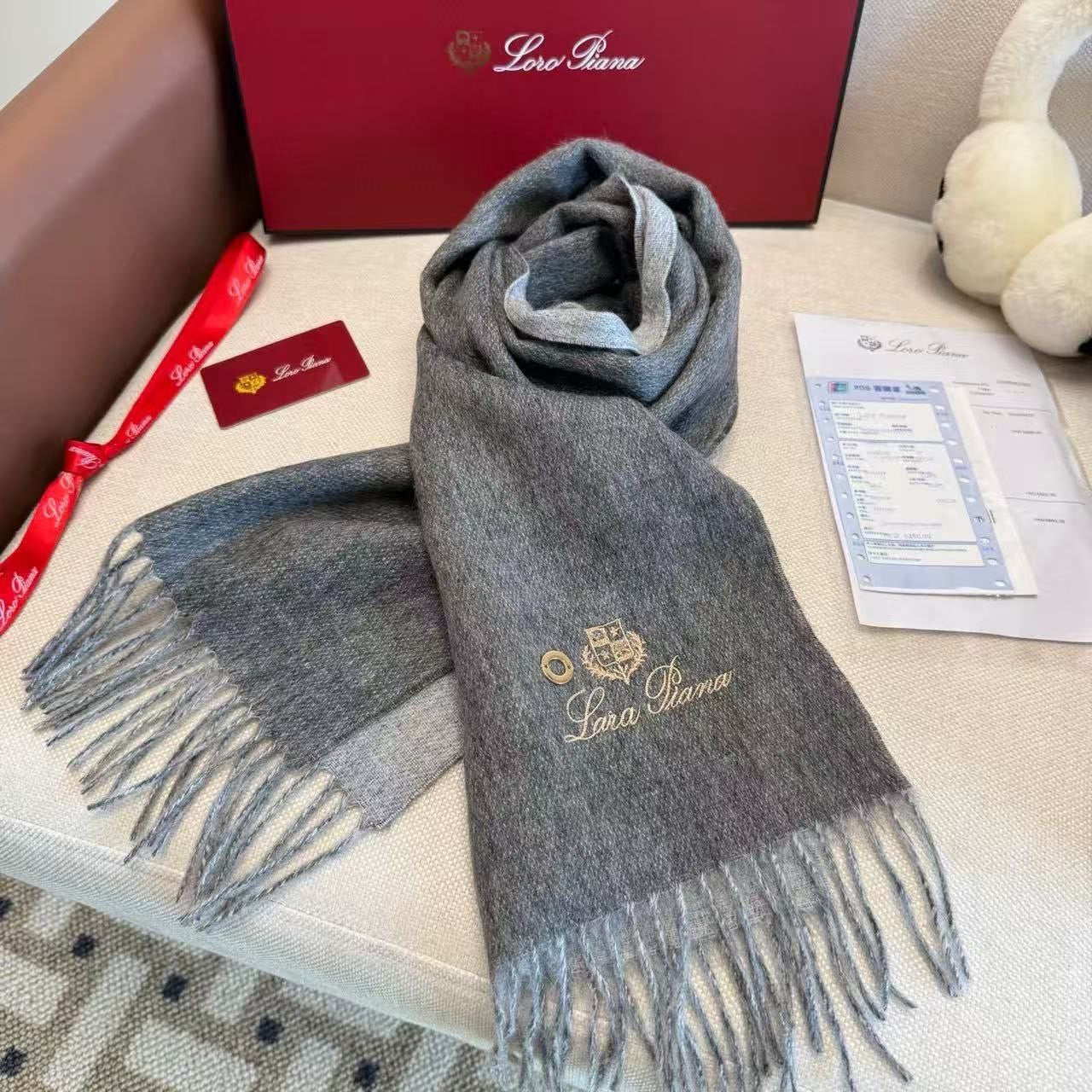 Loro piana Scarf
