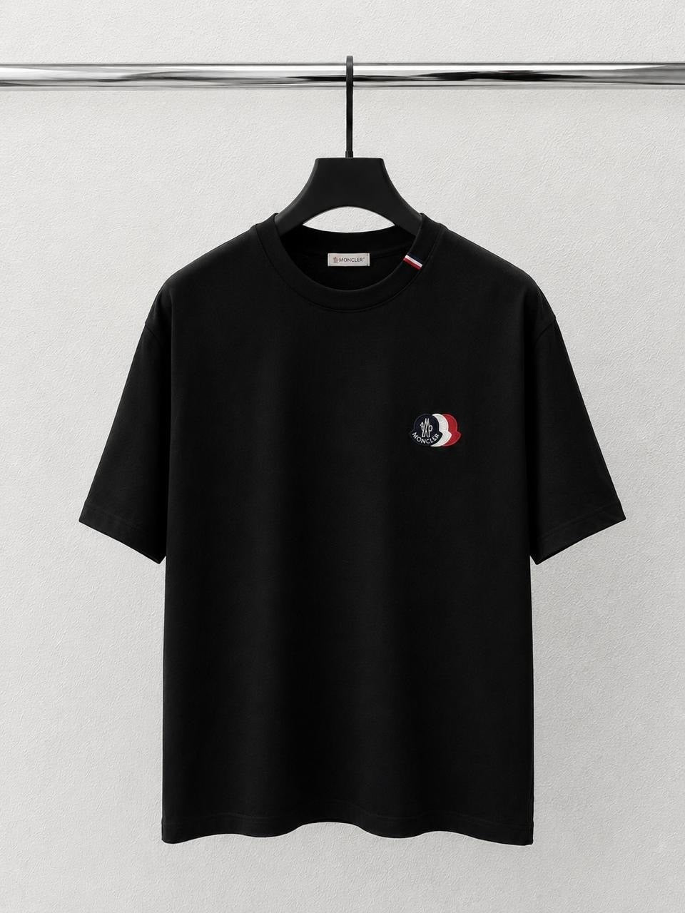 Moncler T-shirt