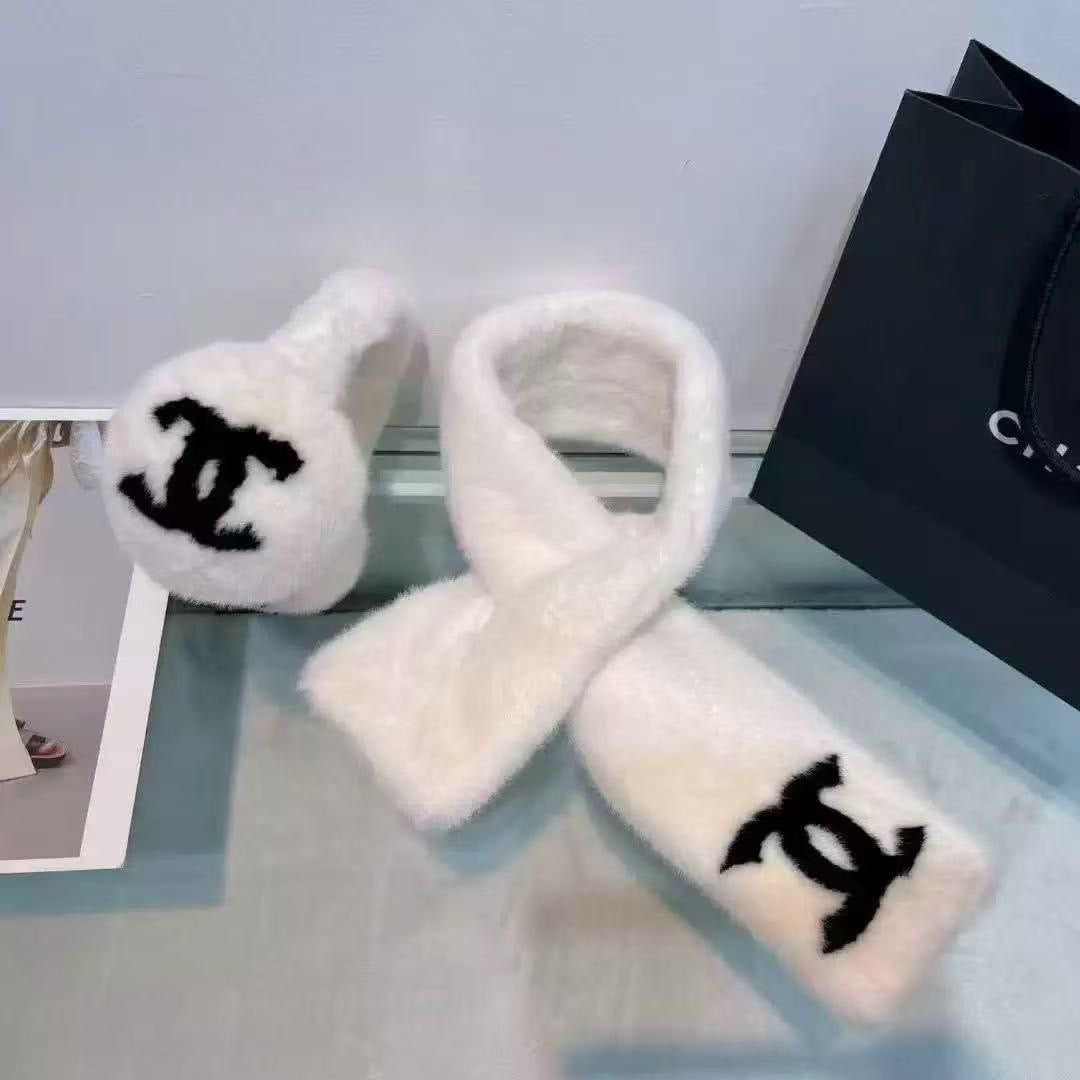 Chanel (Scarf-Ear Muffs)