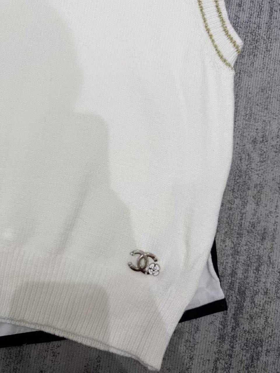 Chanel Top