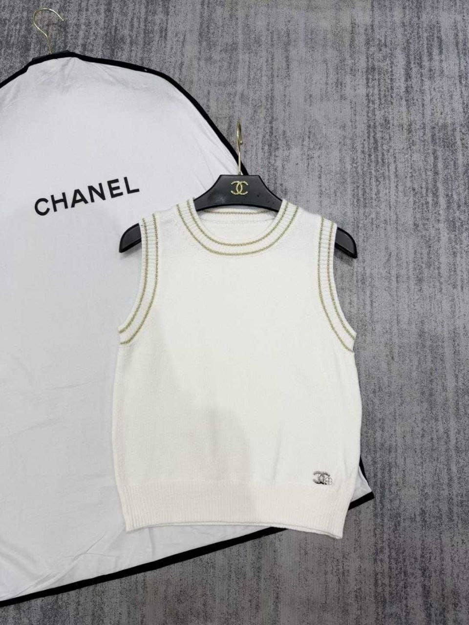 Chanel Top