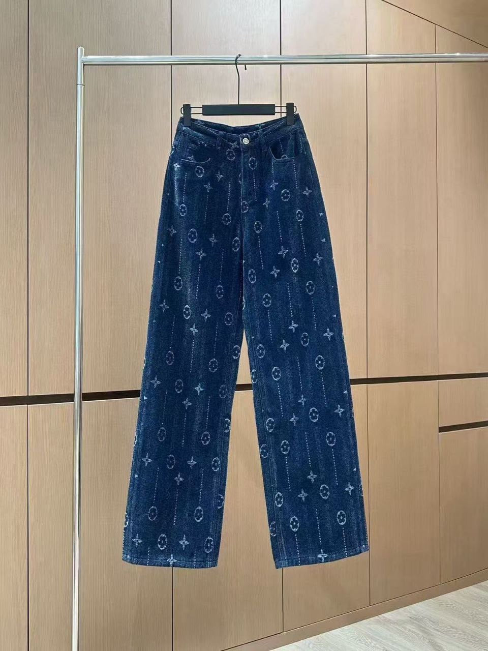Louis Vuitton Jeans Pants