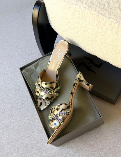 Gina Heels