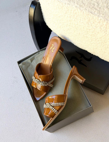 Gina Heels