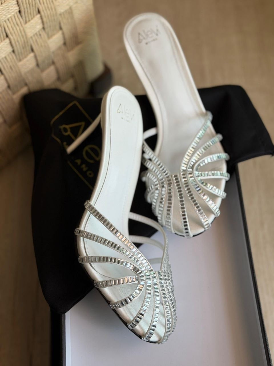 Alevi Heels