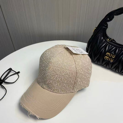Loewe Caps
