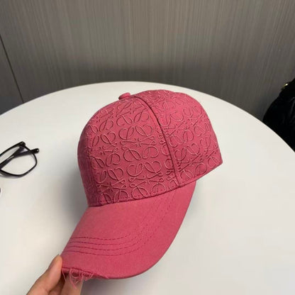 Loewe Caps