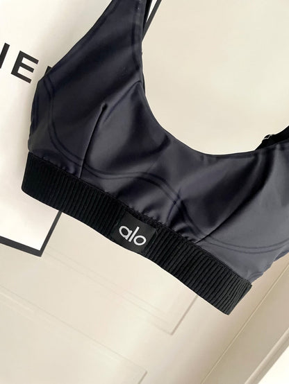 Ali Set