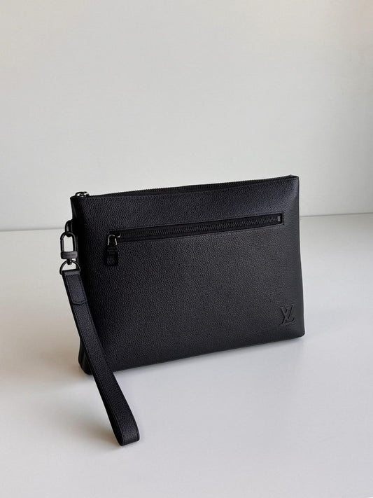 Louis Vuitton Clutch