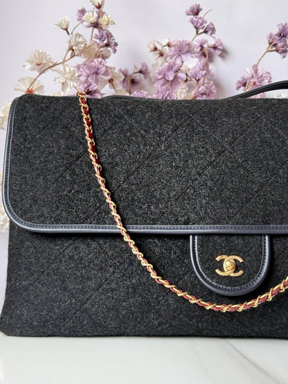 Chanel Shoulder Bag