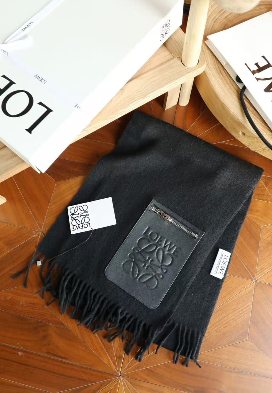 Loewe Scarf
