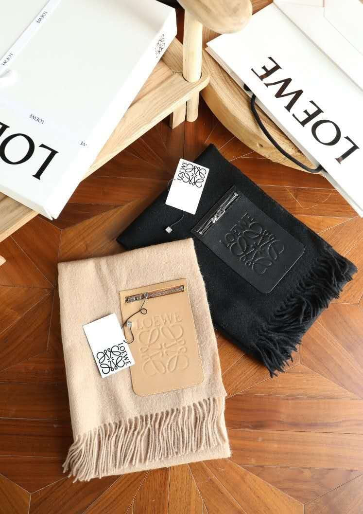 Loewe Scarf