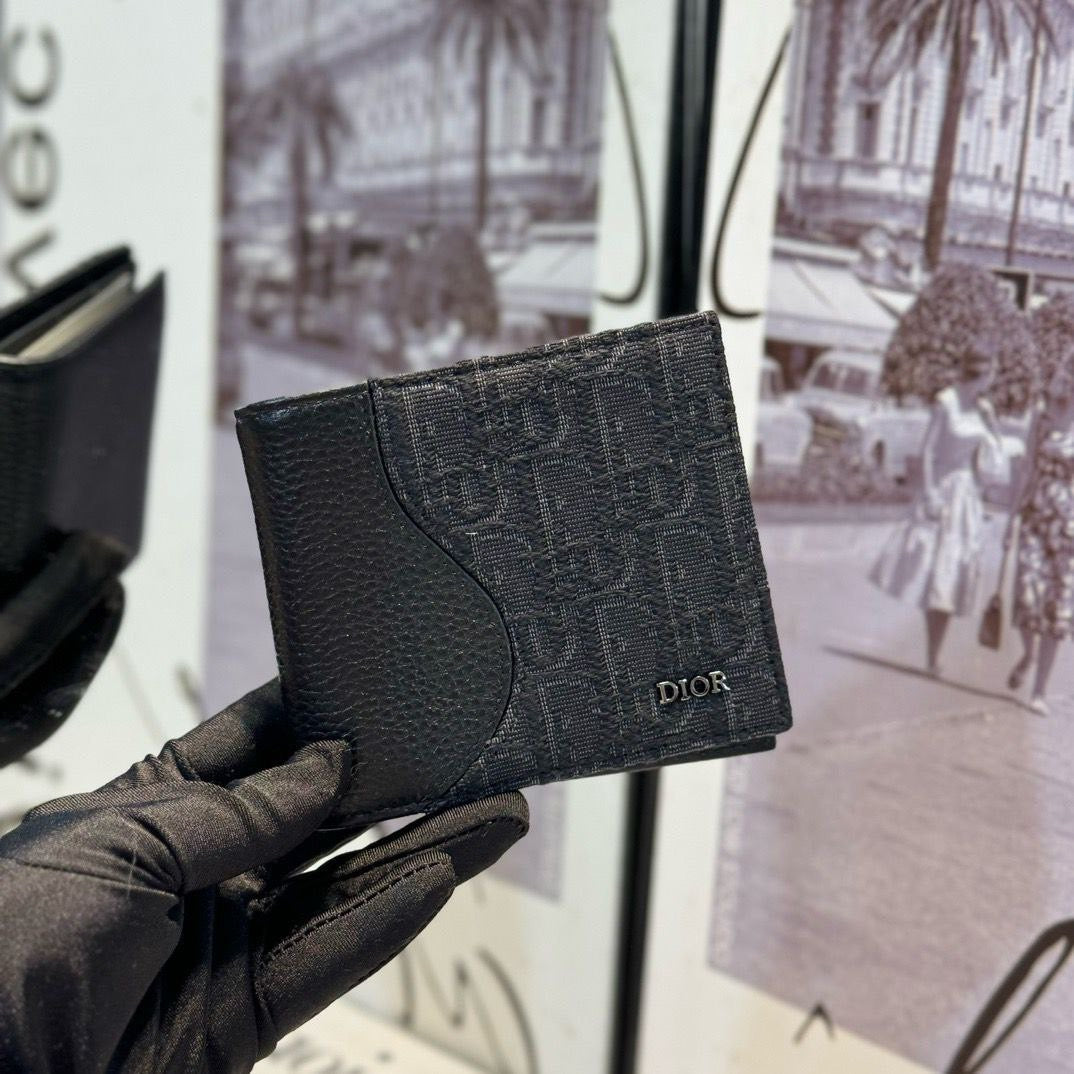 Dior Wallet