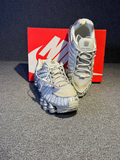 Nike Shox